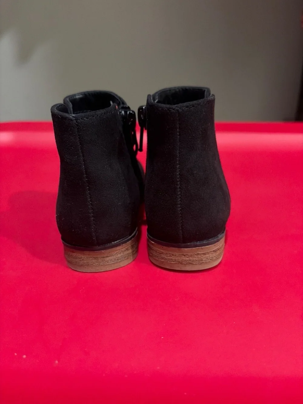 Toddler Black booties